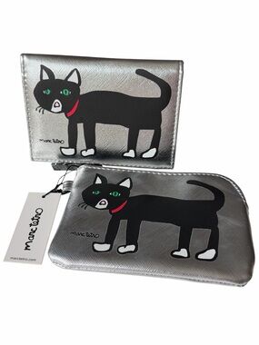 Marc Tetro Cat Travel Set Pouch Passport Holder Metallic Silver